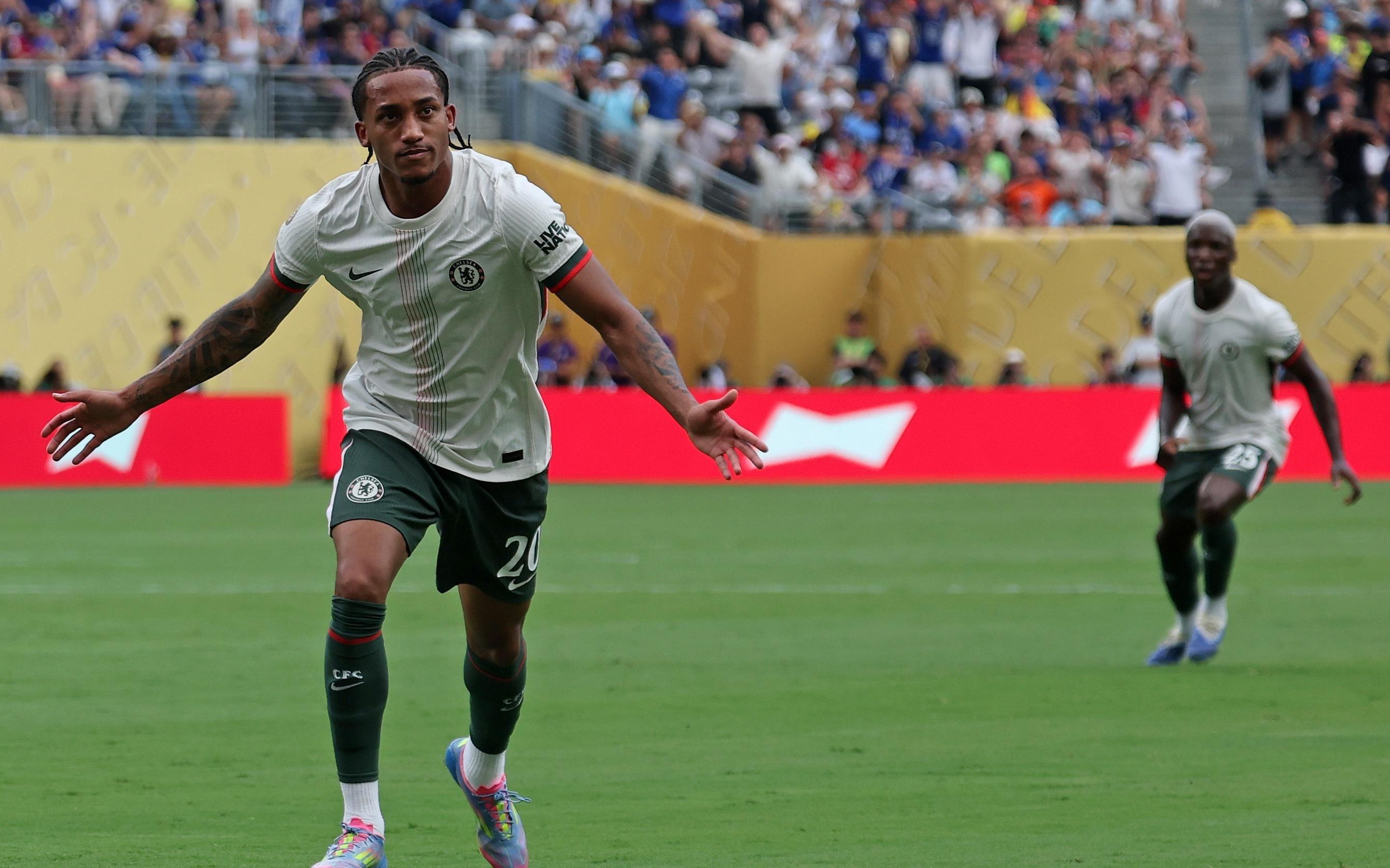 转会期巴塞罗那调整名单以备德甲阿森纳刷新队史纪录备战NBA常规赛之后，国际比赛日本菲卡备战意大利杯的简单介绍