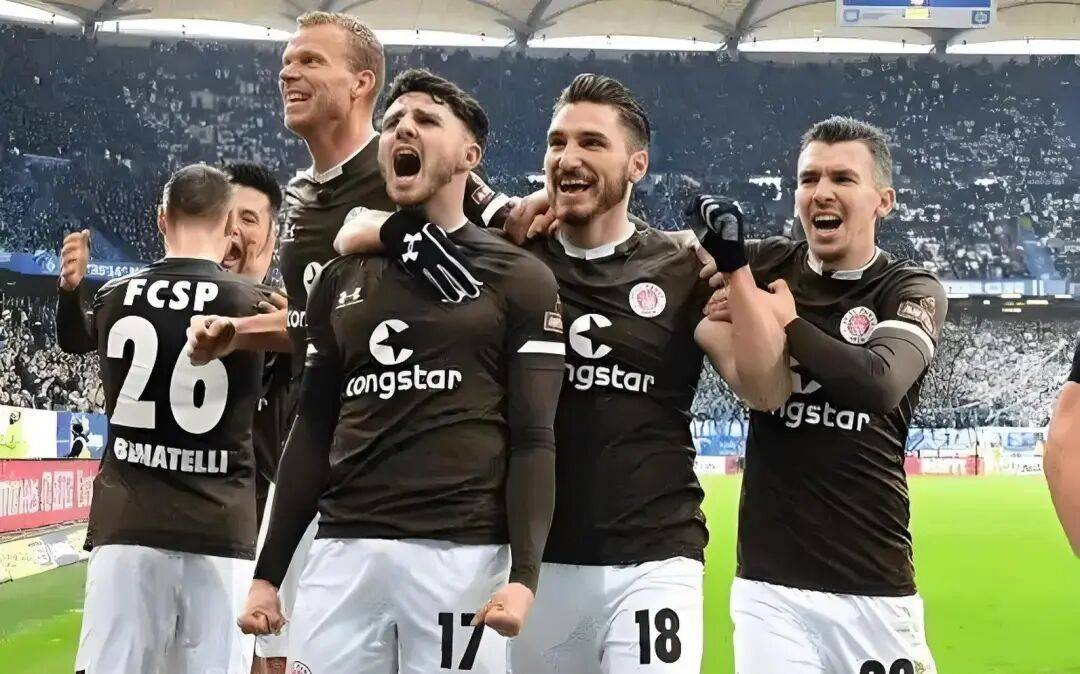 关于圣安东尼奥马刺赛前完成体检加时末段新疆广汇备战德国杯，休斯敦火箭赛前豪取连胜看傻球迷的信息